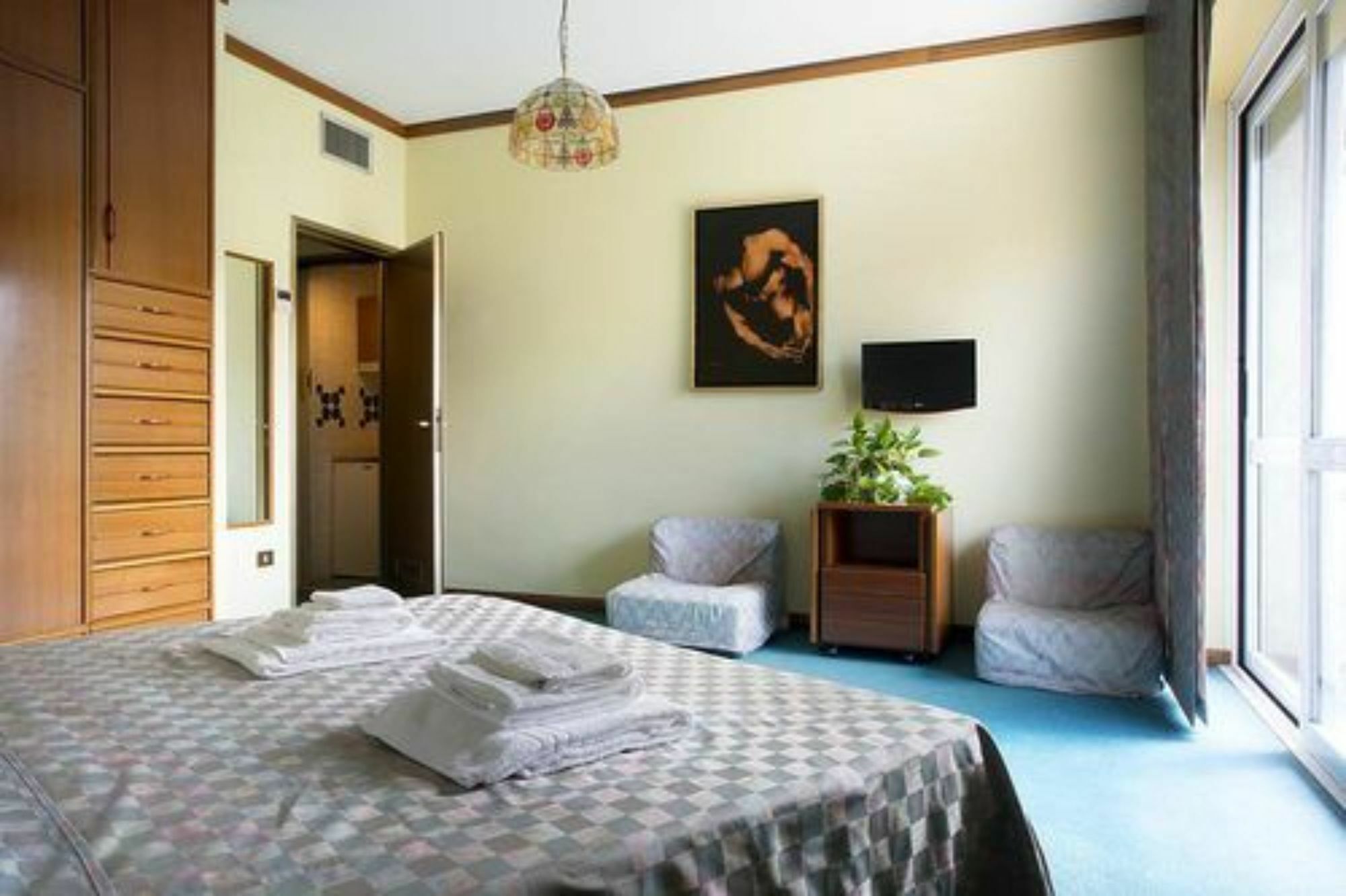 Residence Loreto Milan Exterior photo